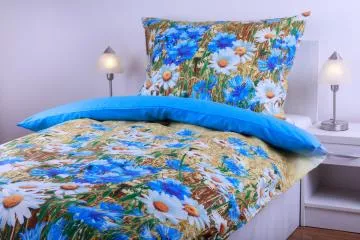 Zářivé oboustranné bavlněné povlečení Louka