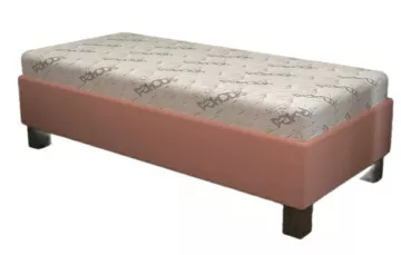 Čalouněná postel Fatima