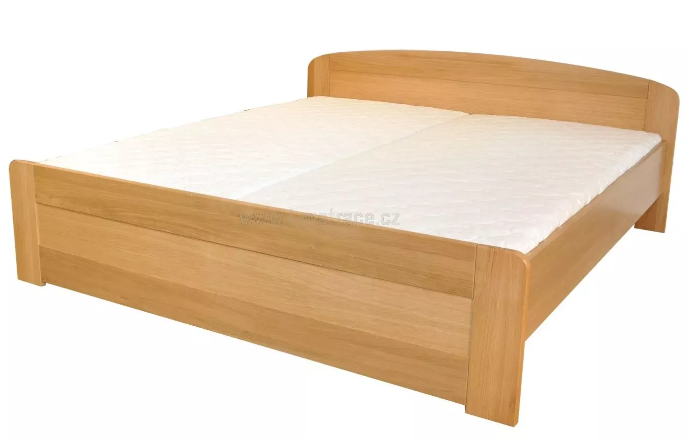 Dřevěná postel Petra - rovné čelo